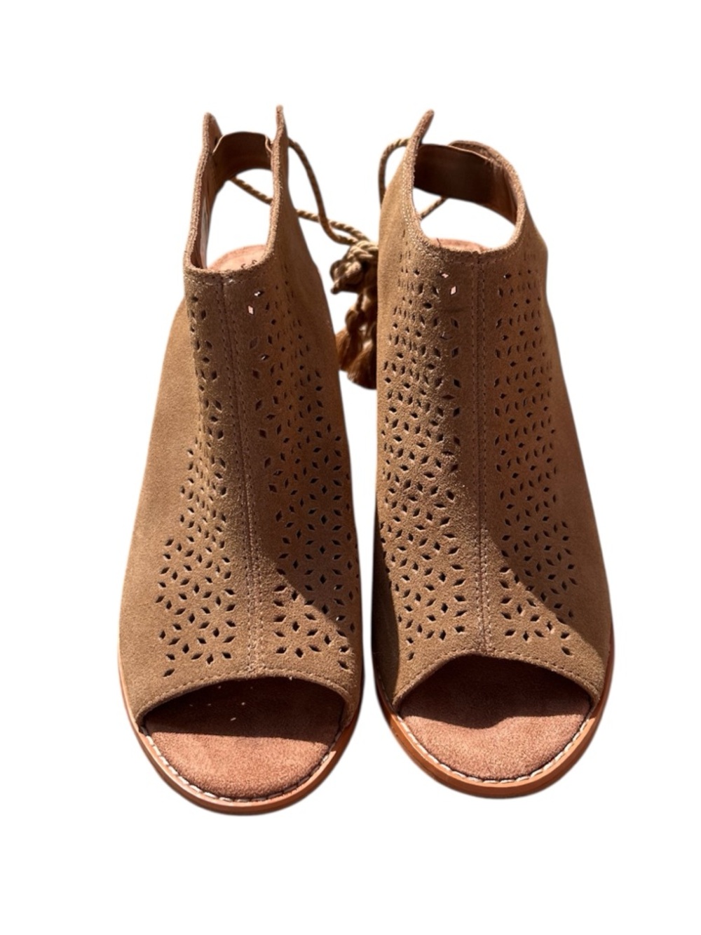 Toms Women's Elba Suede Peep Toe Tan Mule Sandals Size 9.5 Spring Vacation